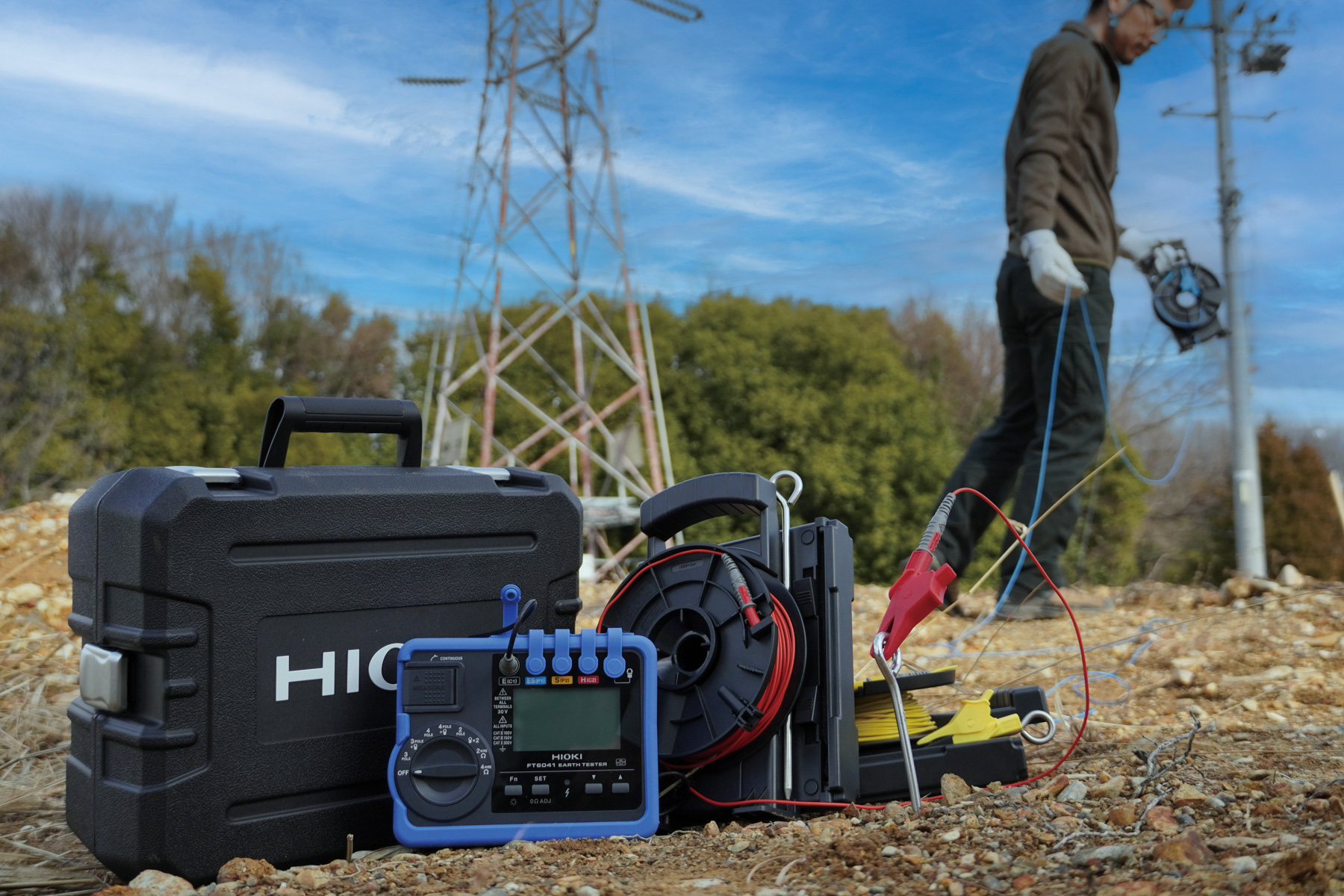 HIOKI FT6041 earth tester durable for tough outdoor conditions set