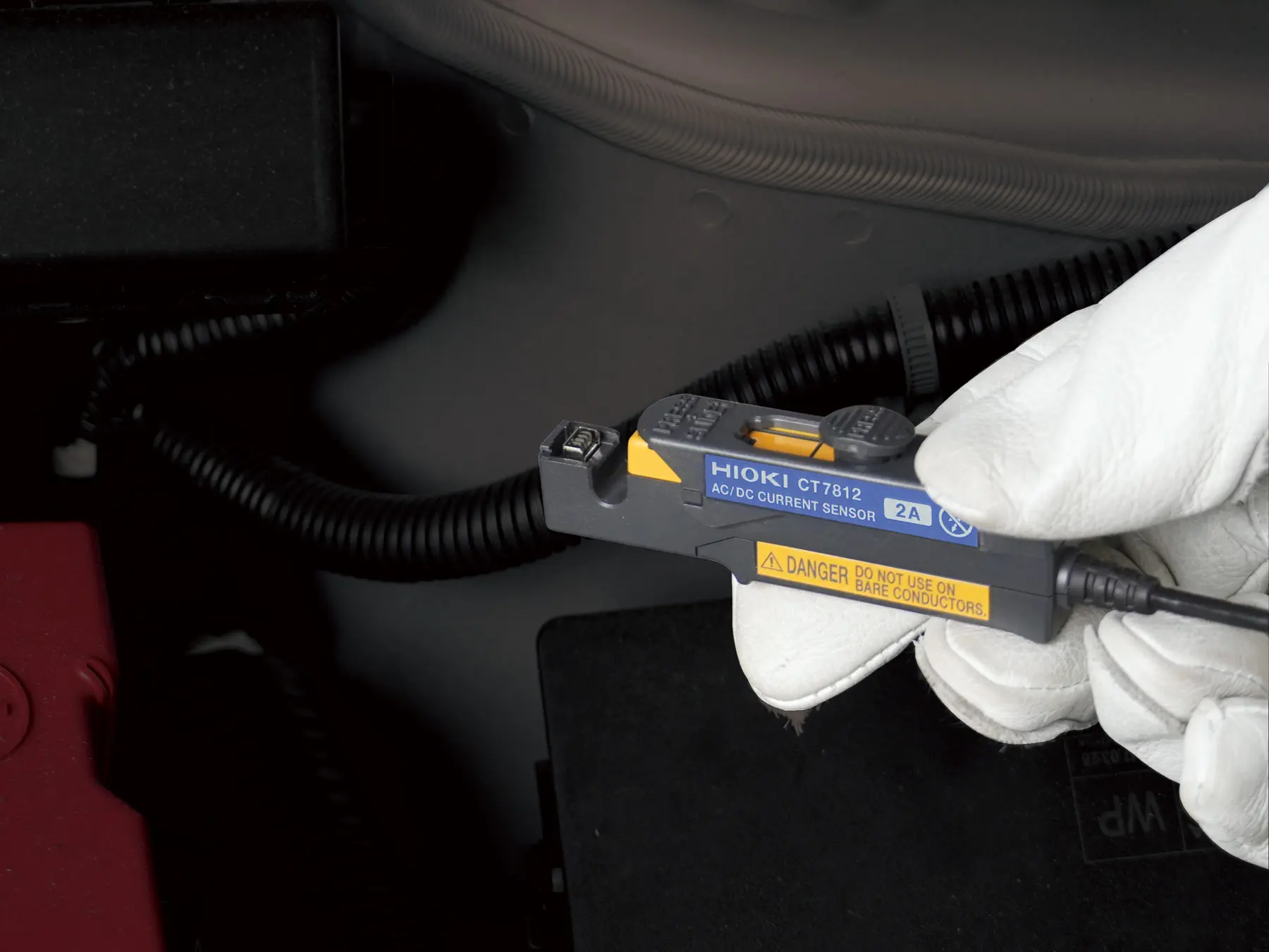 HIOKI CT7812 current probe 2a 100khz tight space install