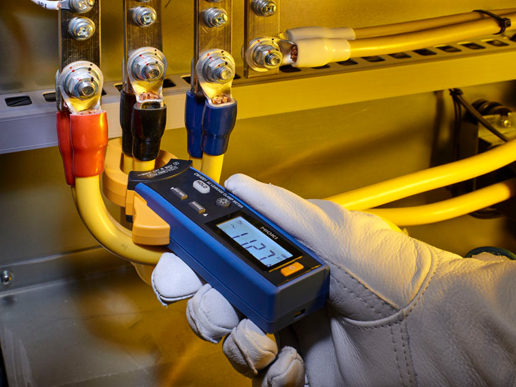 HIOKI CM4001-90 AC leakage clamp meter Bluetooth measuring range 060 mA to 600A testing