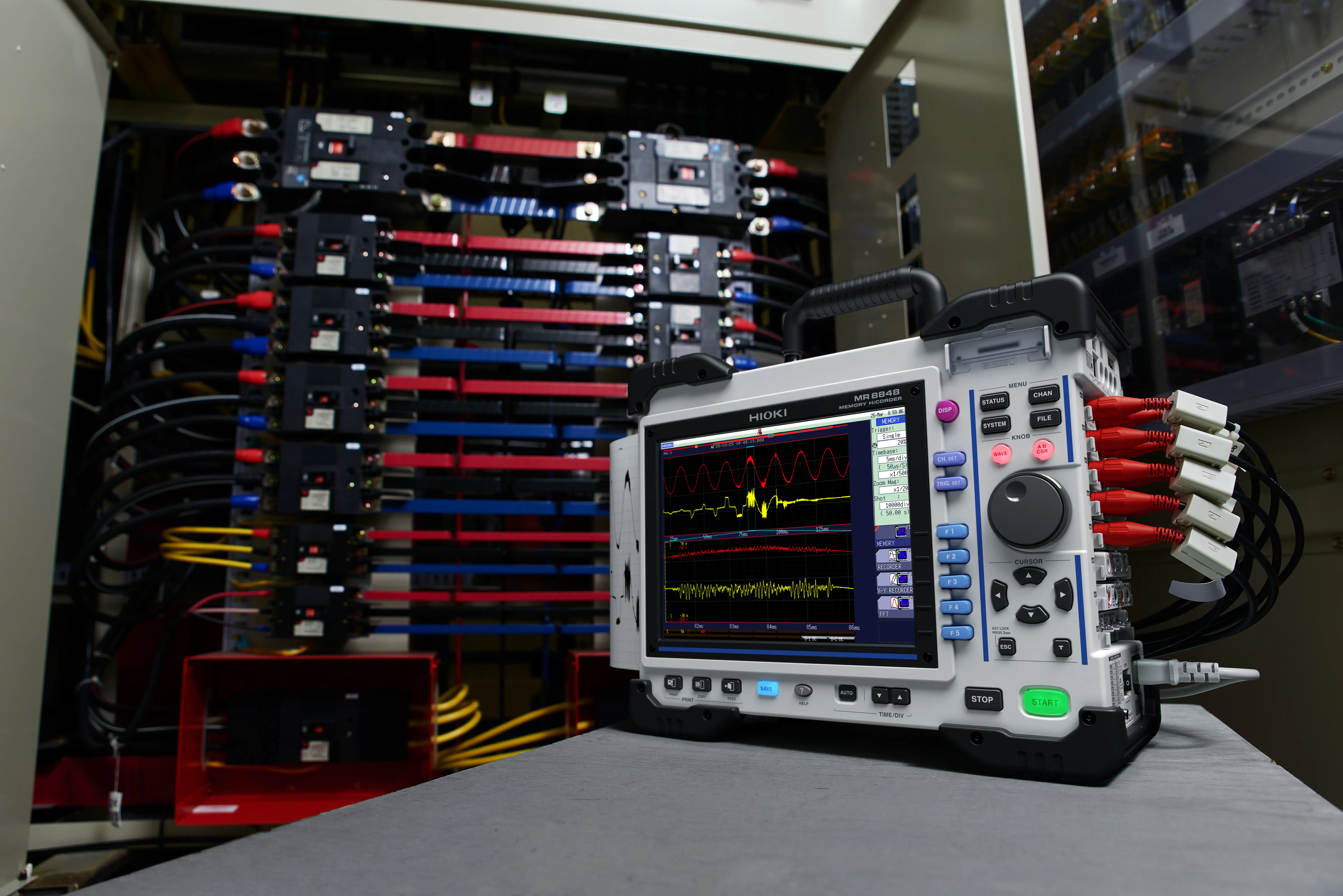 MR8848 - Modular 32-channel memory recorder, 20 MS/s, 1000 V direct input, rugged design