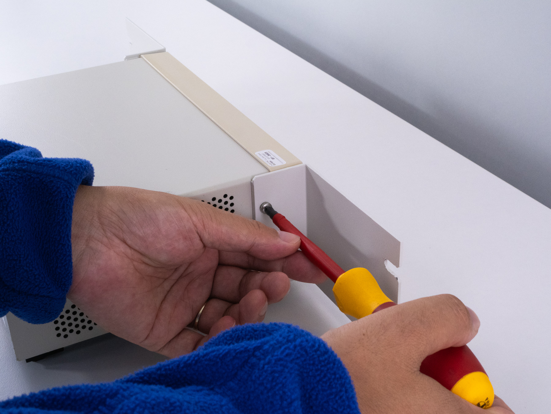 EU3523 - 19-inch rack-mount kit for IM3523 series